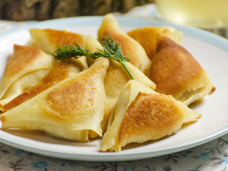 Смажені пиріжки без замішування тіста. А смакують не гірше за звичайні