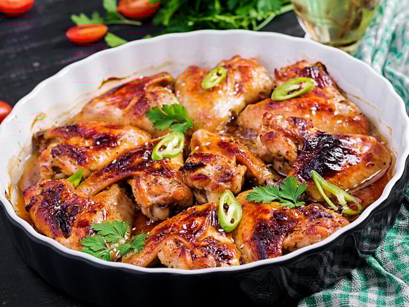 Усього 10 хвилин – і дуже ніжне м'ясо готове. Рецепт соусу, від якого неможливо відірватися