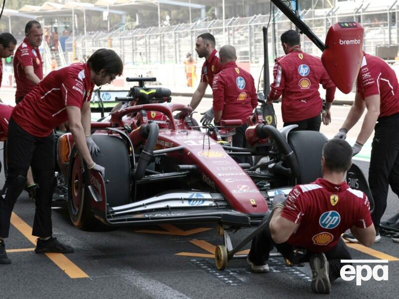 Автогонщик, якого називали зіркою "Формули-1", зарізав батька під час сварки. Що він сказав у суді