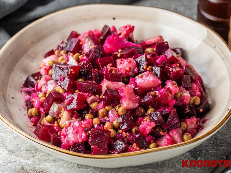 "Шуба" відпочиває! Цей салат готувати у 100 разів простіше, а на смак він неперевершений