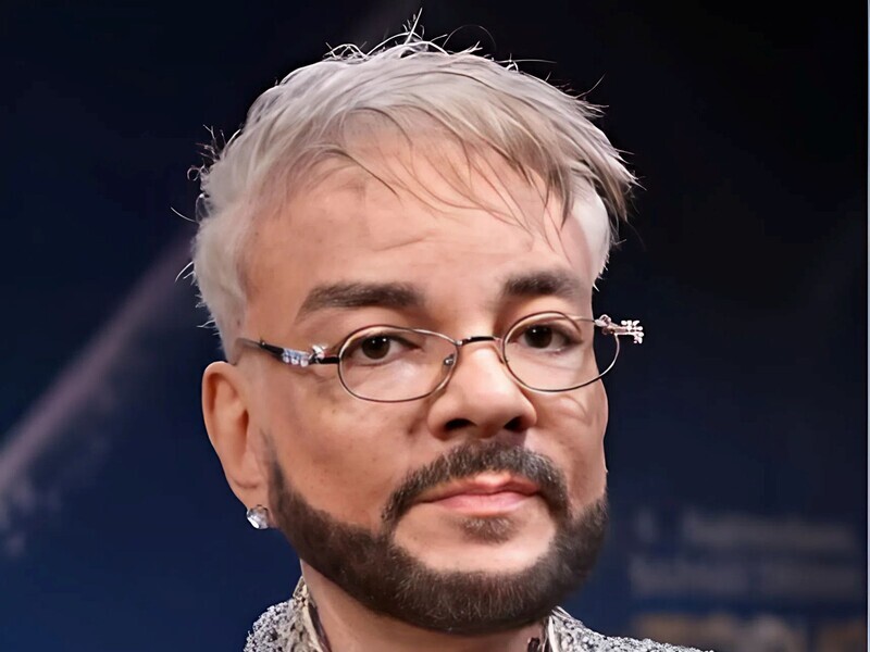 "Король попси" доспівався – Кіркорову прилетіла підозра за гастролі на окупованих територіях "Король попси" доспівався – Кіркорову прилетіла підозра за гастролі на окупованих територіях