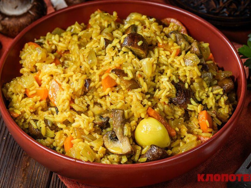 Смачний плов із грибами. Клопотенко пояснив, як готує страву