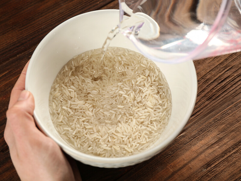 Додайте у воду 0,5 ч. л цього соку – і крупа ніколи не злипнеться. Секрет приготування розсипчастого рису Додайте у воду 0,5 ч. л цього соку – і крупа ніколи не злипнеться. Секрет приготування розсипчастого рису