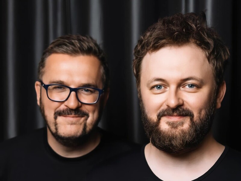 "Нечасто чуєш такий рівень", "Геніально!" Пономарьов і Хома підірвали мережу новим хітом. Відео