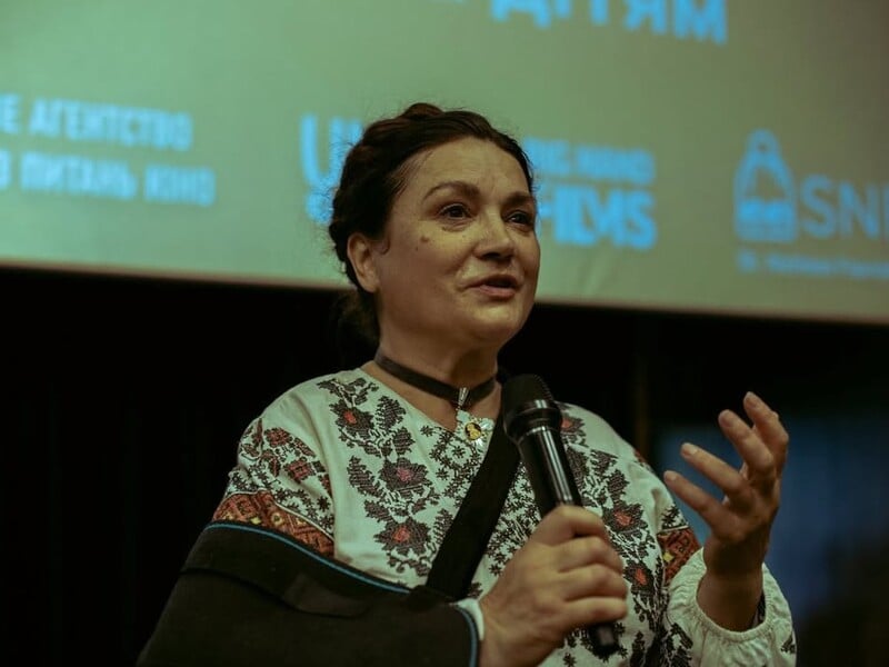 "Без уколів і підтяжок". 69-річна Наталія Сумська вразила мережу неймовірною красою. Фото