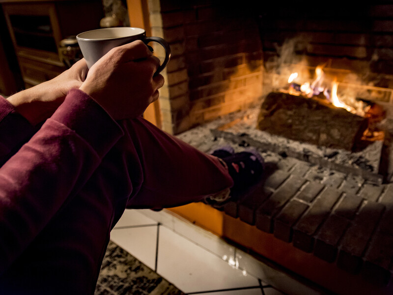 В оселі буде тепло навіть без електрики. Шість популярних варіантів обігріву