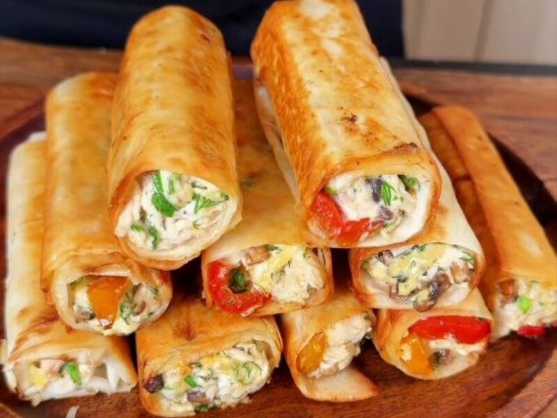 Загорніть цю начинку у лаваш – і смажені рулети здивують неймовірним смаком. Страва за кілька хвилин Загорніть цю начинку у лаваш – і смажені рулети здивують неймовірним смаком. Страва за кілька хвилин