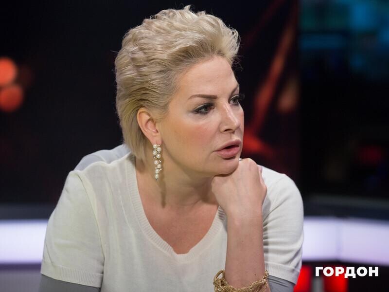 "Деяким уже страшнувато". Максакова заявила, що російський шоу-бізнес майже злетів у провалля