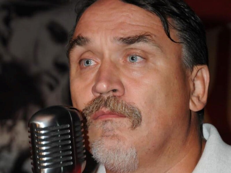 Капранов накинувся на російськомовних через обстріли Львова й у відповідь дістав на горіхи Капранов накинувся на російськомовних через обстріли Львова й у відповідь дістав на горіхи