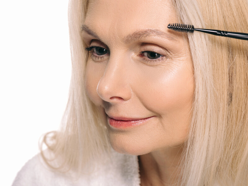 Ці сім помилок у макіяжі роблять жінок за 50 років набагато старшими Ці сім помилок у макіяжі роблять жінок за 50 років набагато старшими