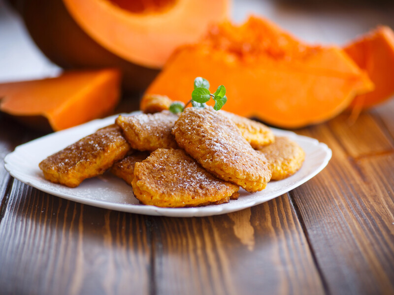 "Чудовий перекус для діток". Глінська поділилася рецептом гарбузових оладок