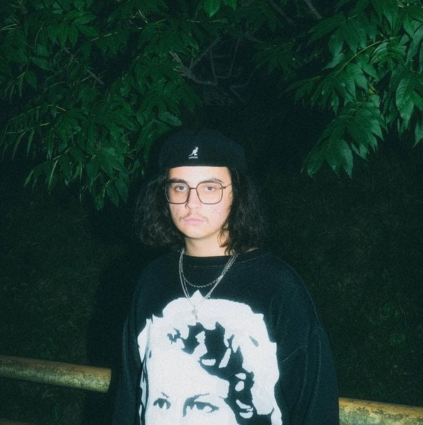 Відомий український співак заявив про повернення до України з-за кордону під час війни