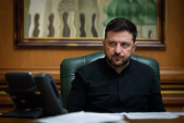 Критичний момент і багато шуму: Зеленський про тиск навколо мирного плану США