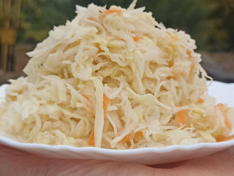 За цим рецептом квашена капуста вийде ідеальною – просто дотримайтеся такої пропорції