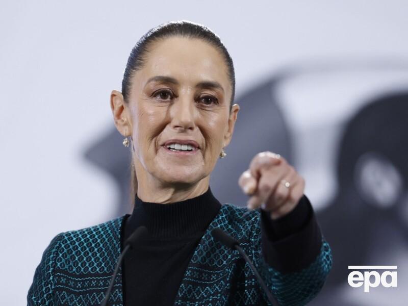 63-річна президентка Мексики зазнала сексуальних домагань у публічному місці. Відео