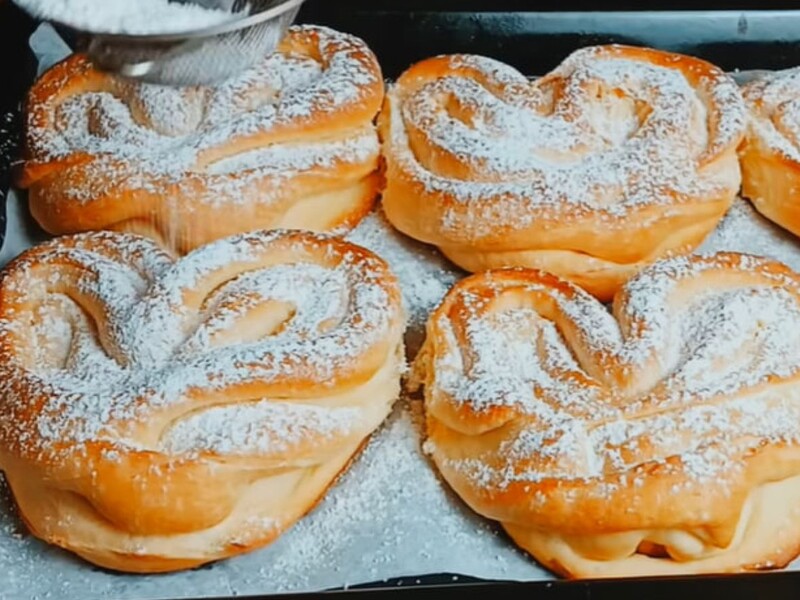 Приготуйте ці булочки – м'які, пишні й дуже смачні. Рецепт тіста