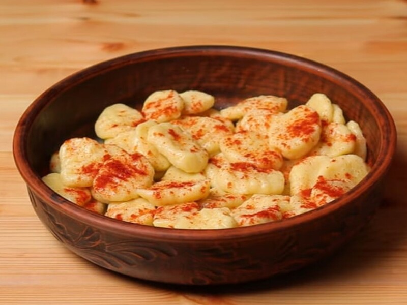 Додайте це до відвареної картоплі – і вийдуть ніжні й ситні палюшки. Рецепт української страви