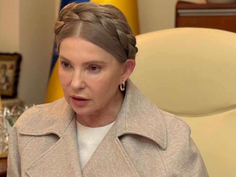 Відмовилася від коси. Юлія Тимошенко повторила зачіску, яку робила 10 років тому. Фото