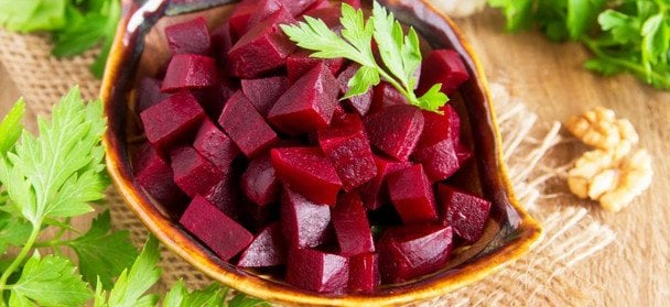 Як зварити буряк в мікрохвильовці за 10 хвилин