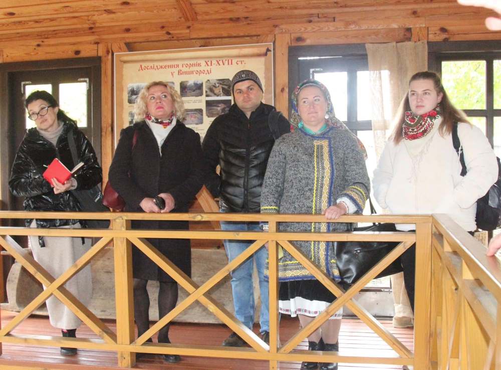 Круглий стіл у Вишгороді об’єднав науковців та музейників задля збереження живих традицій