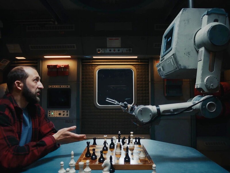 Феномен фільму "Ти – космос", або чому українці знову співають Voyage, voyage, а французи "не викупляють"