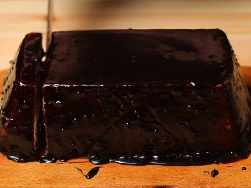 Приготуйте на десерт цей смачний і ніжний сирний кекс. Простий рецепт