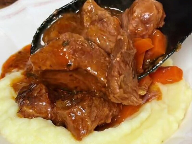 Щоб м'ясо вийшло ніжним і соковитим – не потрібно особливо готувати, досить додати це