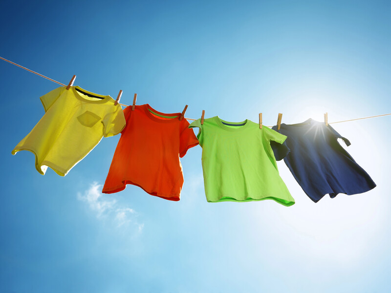 Як швидко висушити речі без сушарки й батареї. Три кроки секретного лайфхаку