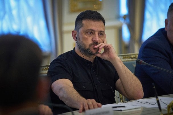 Віддати Донбас заради миру: Зеленський може бути готовий до компромісу щодо територій — WP