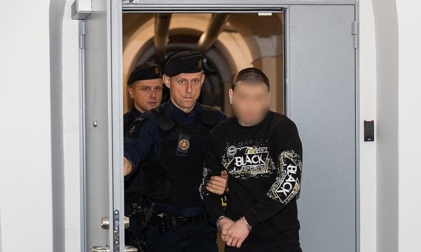 "Тюрма замість BMW": у Вільнюсі засудили 18-річного українця, який підпалив IKEA на замовлення РФ