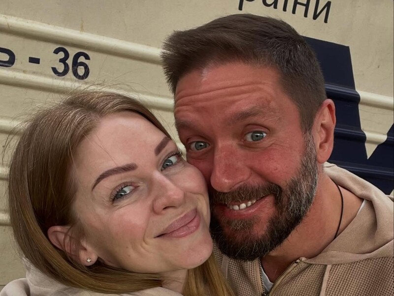 Колишня учасниця "Дизель Студіо" Глущенко пішла від чоловіка після восьми років у шлюбі Колишня учасниця "Дизель Студіо" Глущенко пішла від чоловіка після восьми років у шлюбі