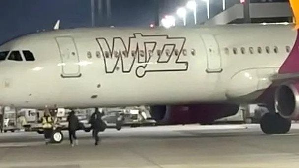 У Німеччині пасажири гналися за літаком Wizz Air – деталі інциденту