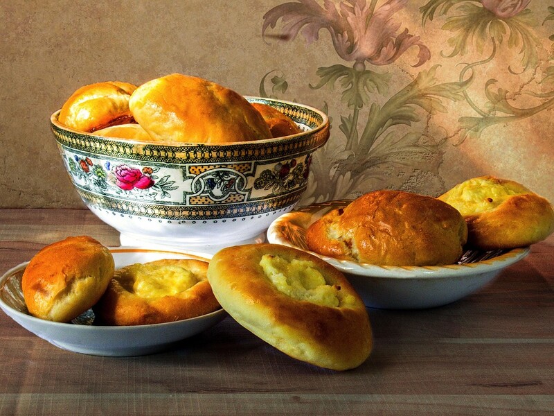 "Швидко і смачно!" Пиріжки з кисломолочним сиром. Рецепт