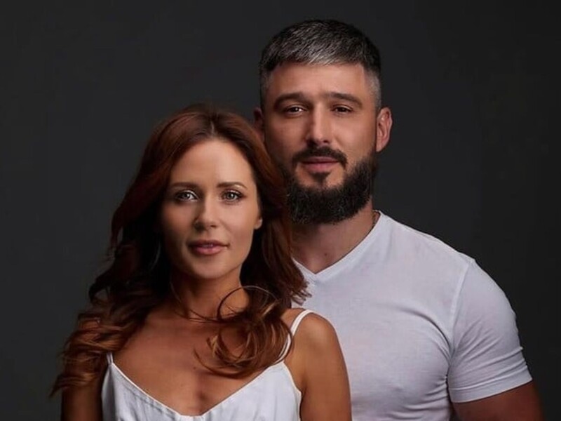 "Я бачила, що він її цілує. Було боляче". Денисенко зізналася, що ревнувала чоловіка до інших жінок