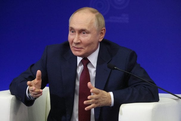 Сам собі географ: Путін заявив, що армія РФ вже увійшла в Горішні Плавні