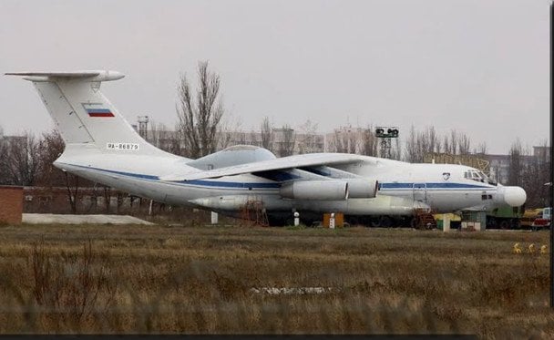 У Таганрозі уражено літак А-60 — унікальний носій лазерної зброї РФ (фото, відео)