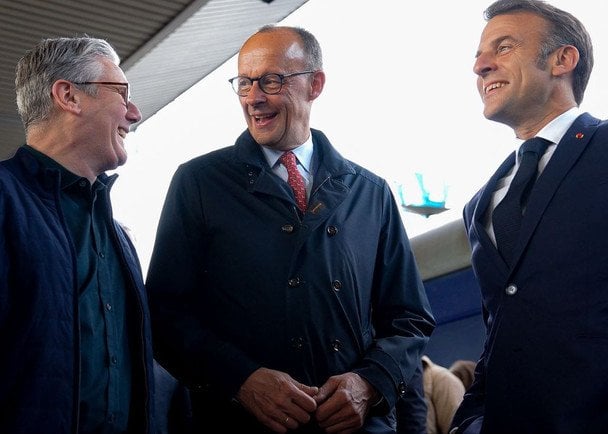 ЄС та Україна відхилили ключові частини мирного плану США — Bloomberg