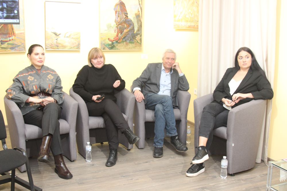 Розвиток та захист НКС: у Вишгородському історико-культурному заповіднику відбулося обговорення законопроєкту