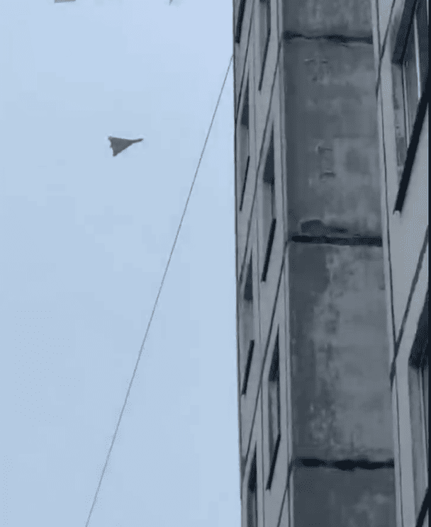 Наслідки атаки дронів на Київ: руйнування і травмовані у Світошинському районі (відео)