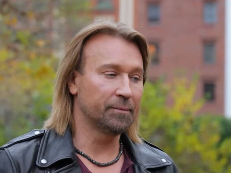 "У нас так бухі мужики на день села танцювали". Український співак висміяв виступ Винника в Чехії