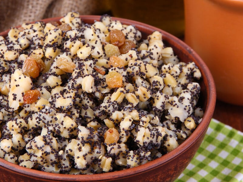 Залийте цим перловку – і кутя вийде дуже смачною. Рецепт, який варто зберегти