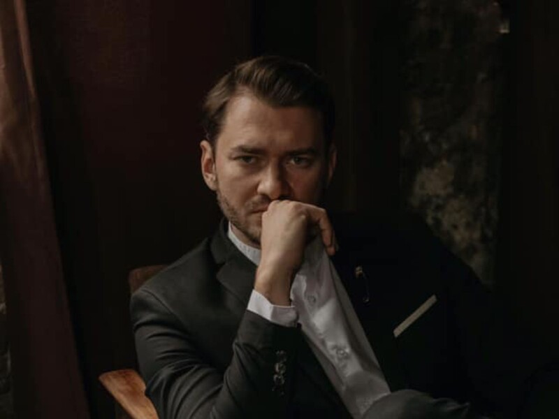 Суддя "Танців з зірками" Дікусар напередодні прем'єри шоу публічно звернувся по допомогу до українців Суддя "Танців з зірками" Дікусар напередодні прем'єри шоу публічно звернувся по допомогу до українців