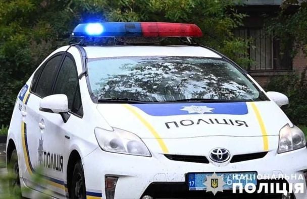 На Київщині заявили про ймовірне вбивство собаки патрульним: що каже поліція