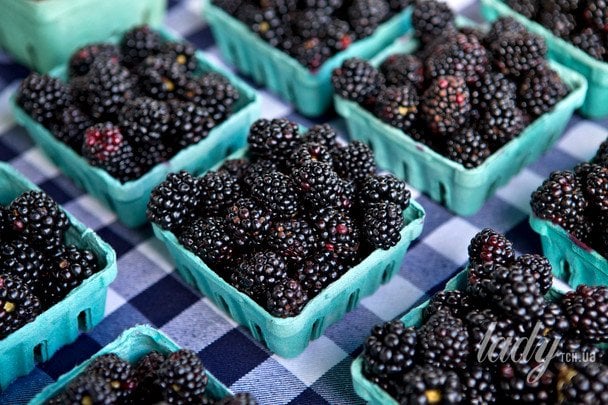 Сидяча робота б’є по серцю: 6 продуктів, які можуть його захистити