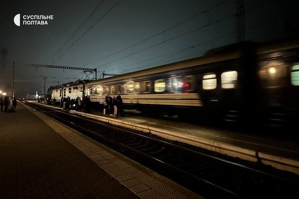 На Рівненщині під потяг потрапив чоловік: що відомо