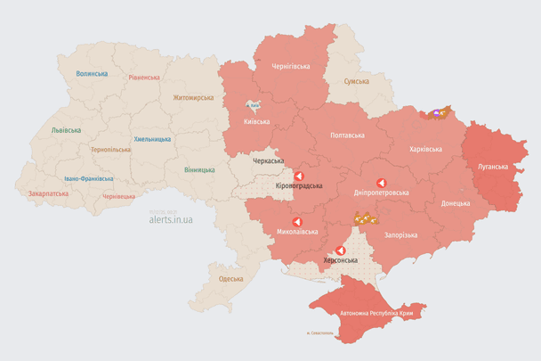 Ворог атакує Україну БпЛА: напрямок руху цілей