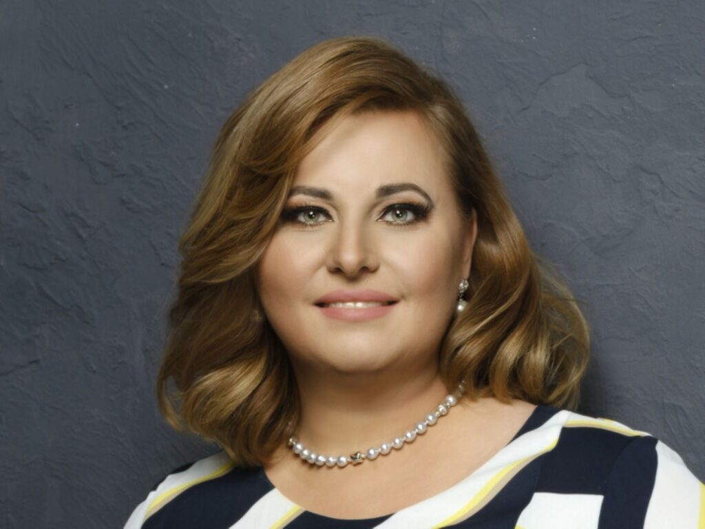 Монастирська про мобілізацію артистів: Армія має бути професійною. Кожен має займатися своїм