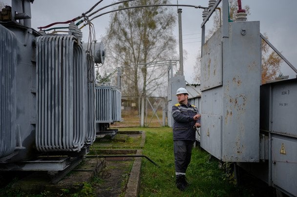 Через атаку РФ на Харківщині — аварійні відключення світла