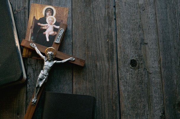 31 грудня — яке церковне свято, який одяг не можна носити цього дня і чому