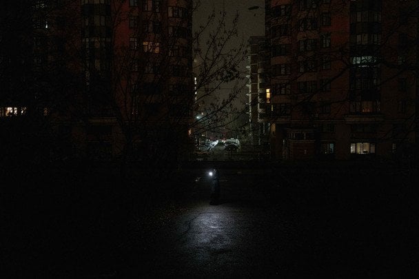 В Україні діють графіки у всіх областях: де ситуація зі світлом найскладніша